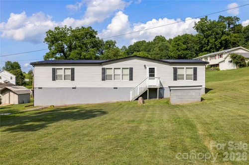 245 Mountain Grove Rd, Canton, NC, 28716-6623 | Card Image