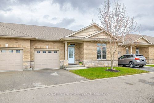 10-111 S Cayuga St E, Dunnville, ON, N1A0B5 | Card Image