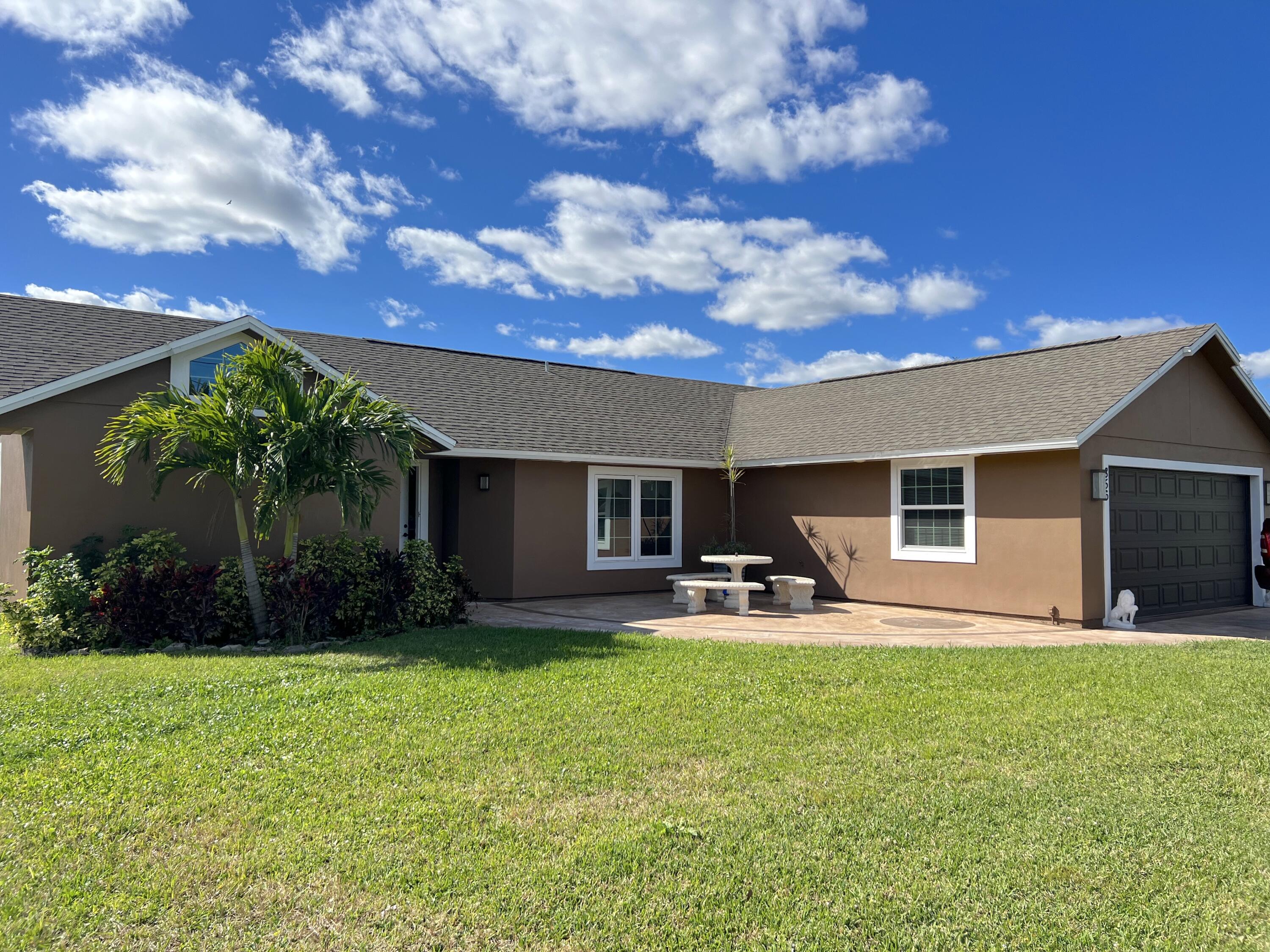 Barber St, Sebastian, FL 32958