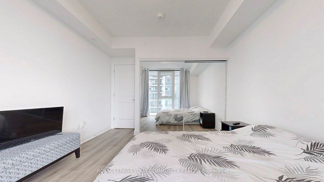 901 - 20 Gatineau Dr, Condo with 1 bedrooms, 1 bathrooms and 1 parking in Vaughan ON | Image 10