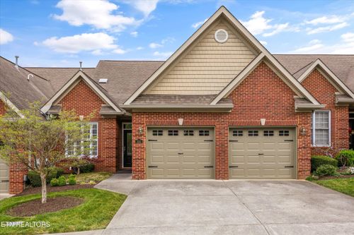 225 Waterford Cir, Lenoir City, TN, 37772-6975 | Card Image