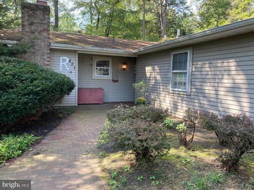 421 Lakeview Ter, PEMBERTON, NJ, 08068-1903 | Card Image