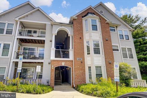 apt-j201-4406 Silverbrook Ln, OWINGS MILLS, MD, 21117-6877 | Card Image