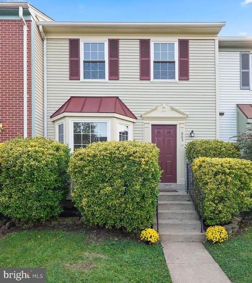 905 Smartts Ln Ne, LEESBURG, VA, 20176-4814 | Card Image