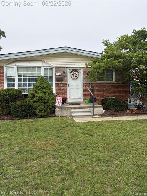 830 S Venoy Rd, Westland, MI, 48186-4894 | Card Image