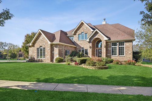8675 Hotchkiss Drive, Frankfort, IL, 60423 | Card Image