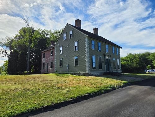 166 Old Providence Rd, Swansea, MA, 02777-3313 | Card Image