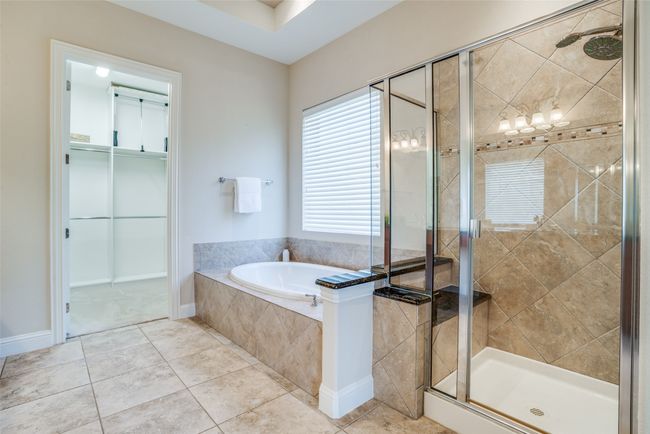 6672 Lincoln Hills Ct, House other with 3 bedrooms, 2 bathrooms and null parking in Frisco TX | Image 19