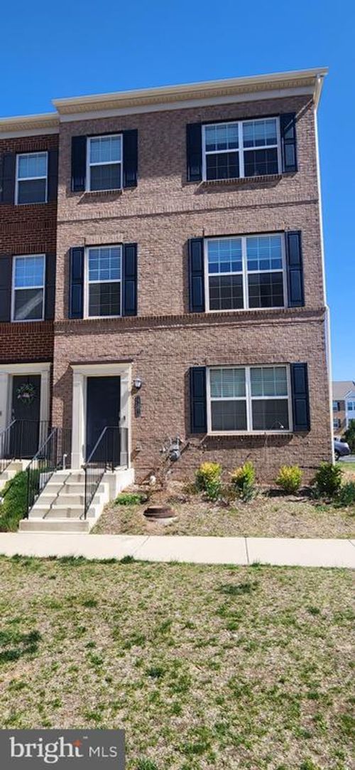 7161 Suffrage Ln, FREDERICK, MD, 21703-7388 | Card Image