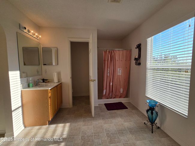 9276 Elm Ct, House other with 6 bedrooms, 5 bathrooms and null parking in SPRING HILL FL | Image 25