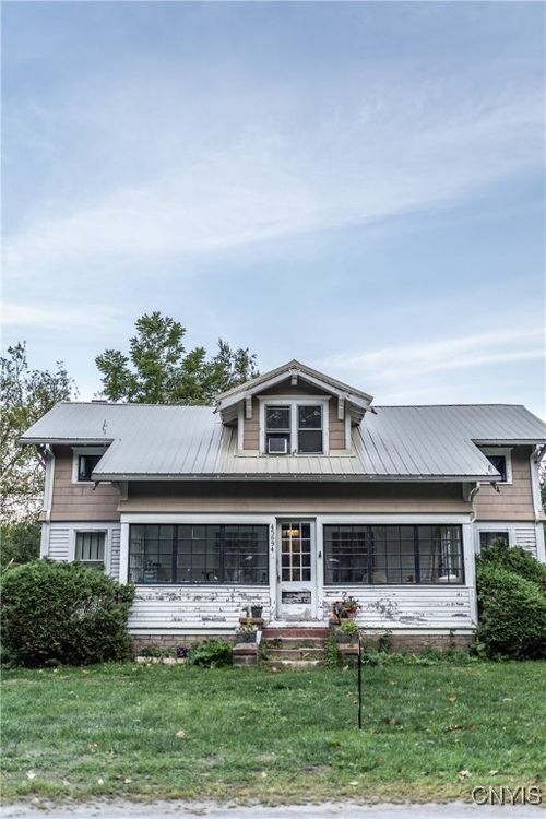 45694 Otter St, Alexandria Bay, NY, 13607-2106 | Card Image