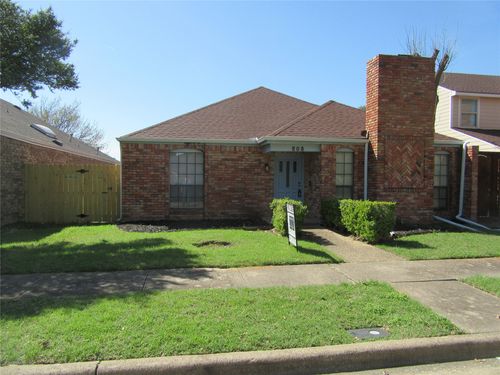 808 Woodway Ln, Richardson, TX, 75081-5124 | Card Image
