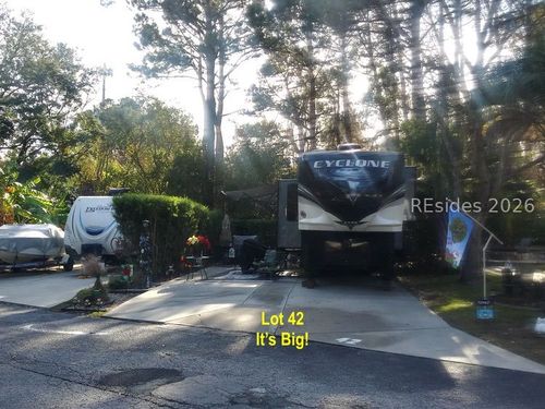 042-43 Jenkins Island Rd, Hilton Head Island, SC, 29926-1217 | Card Image