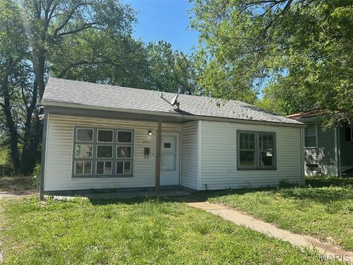 305 Mueller Ave, Saint Louis, MO, 63135-2536 | Card Image