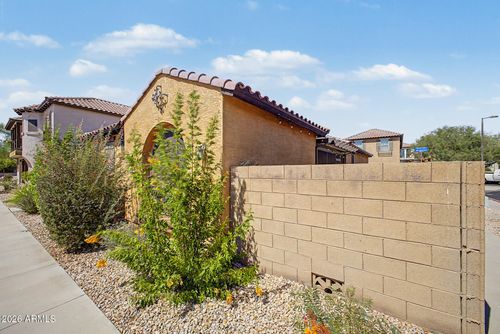 2940 N Brighton, Mesa, AZ, 85207-1384 | Card Image