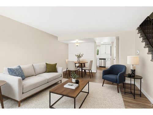 d3-221 Chestnut St, Windsor, CO, 80550-5472 | Card Image