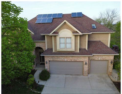 3805 Gladstone Dr, Naperville, IL, 60565-1109 | Card Image