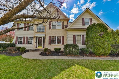 1222 Sycamore Ave, Forks Twp, PA, 18040-8101 | Card Image