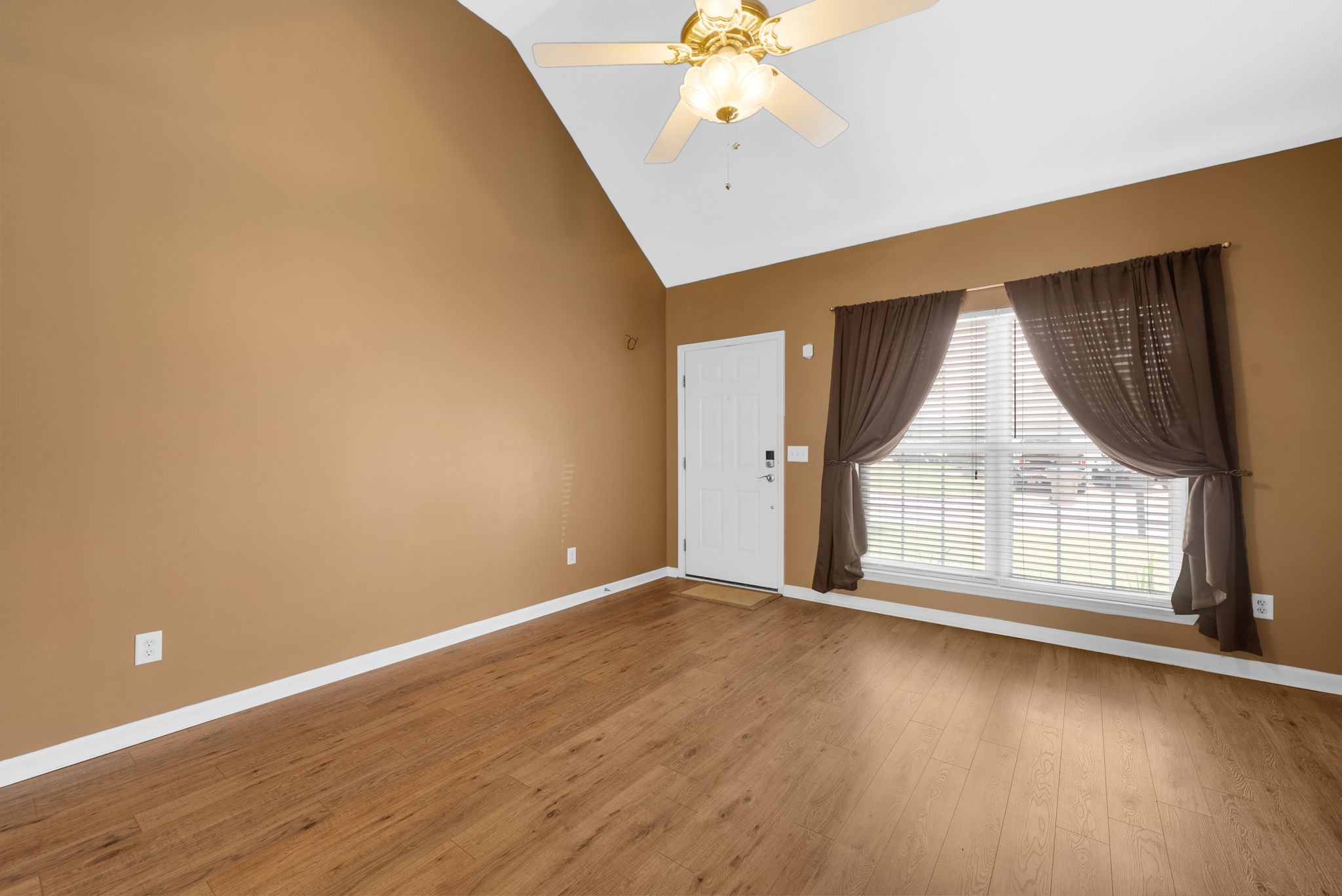 Residential in Antioch 4