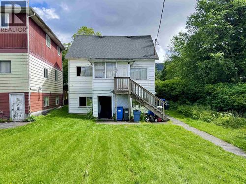 202-206 6th Avenue, Prince Rupert, BC, V8J1W3 | Card Image