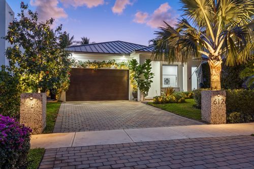 612 Ne 17th Way, Fort Lauderdale, FL, 33304-3429 | Card Image