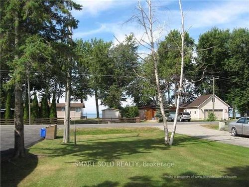 75 Lake Ave, Brechin, ON, L0K1B0 | Card Image
