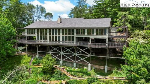 514 Raven Ridge Rd, Banner Elk, NC, 28604-8782 | Card Image