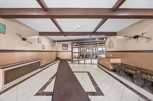 apt-4f-309 N Broadway, Yonkers, NY, 10701-2438 | Card Image