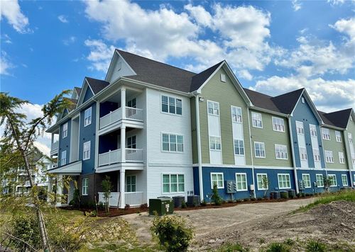 204-1720 Vankar Dr, Virginia Beach, VA, 23456 | Card Image
