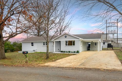 20 East Dr, Munford, TN, 38058-6628 | Card Image