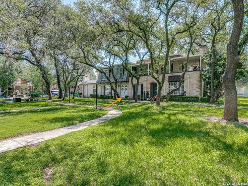 93-612 Strings Dr, San Antonio, TX, 78216-2611 | Card Image