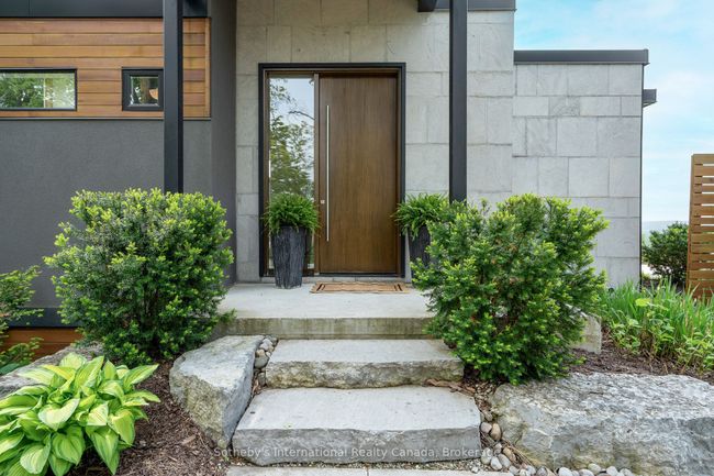 2566 5 Th Line, House other with 4 bedrooms, 3 bathrooms and 4 parking in Creemore ON | Image 6