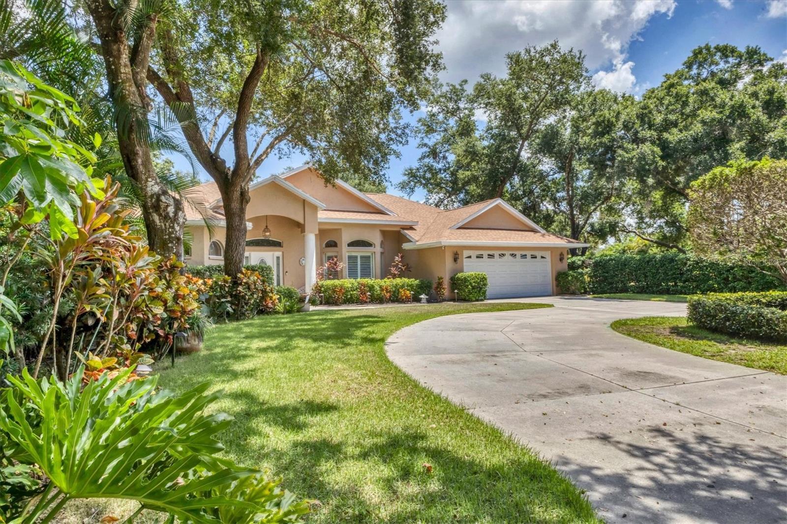 Chimney Creek Dr, Sarasota, FL 34235