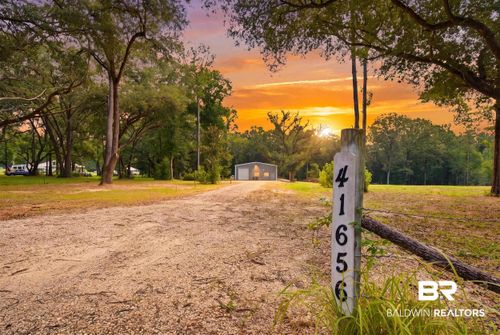 41656 Van Dyke Ln, Bay Minette, AL, 36507-9079 | Card Image