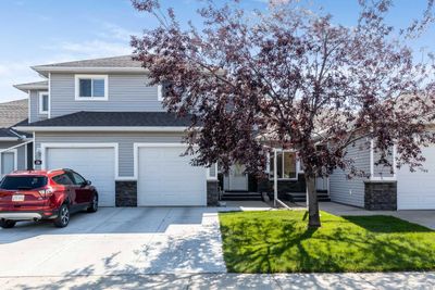 111 Northlands Way Ne, Home with 4 bedrooms, 2 bathrooms and 2 parking in Medicine Hat AB | Image 1