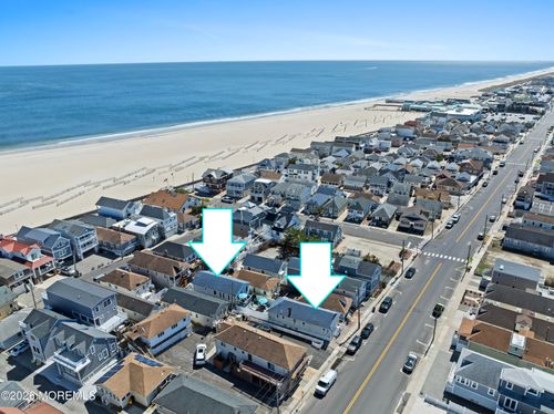 140 Ocean Ave, Point Pleasant Beach, NJ, 08742-3179 | Card Image