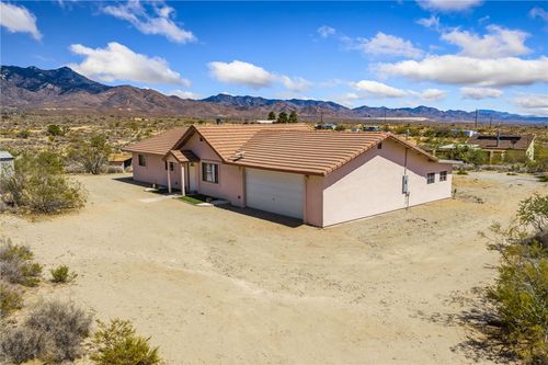 9910 Tuckahoe Ave, Chloride, AZ, 86431 | Card Image