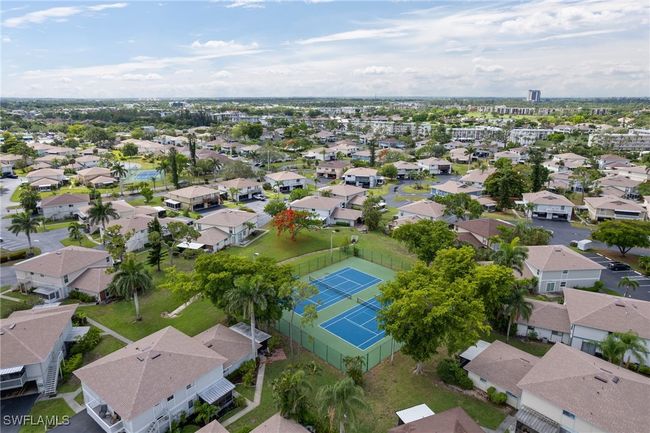 APT-2 - 3297 Royal Canadian Trce, Condo with 2 bedrooms, 2 bathrooms and null parking in Fort Myers FL | Image 18