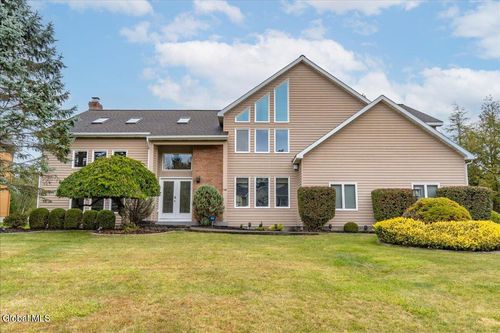 14 Bittersweet Ln, Slingerlands, NY, 12159-9424 | Card Image
