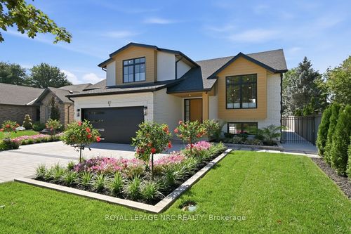 64 Sandra Dr, Fenwick, ON, L0S1C0 | Card Image