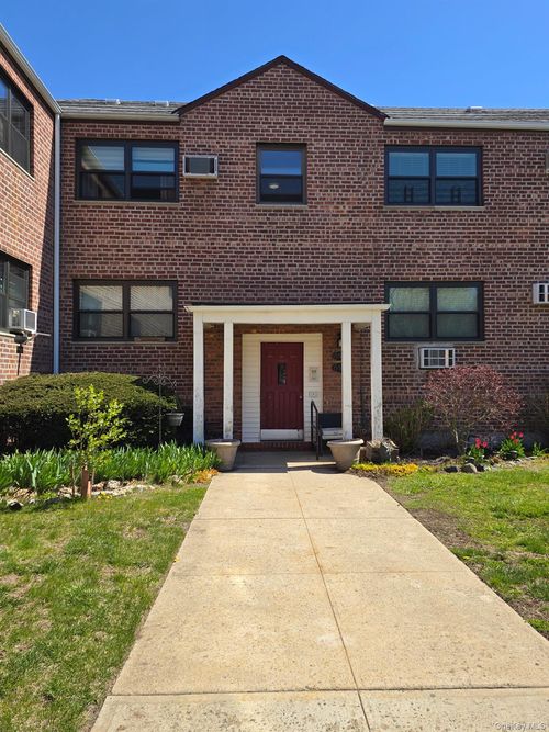 32-155-29 81st St, Howard Beach, NY, 11414-2318 | Card Image