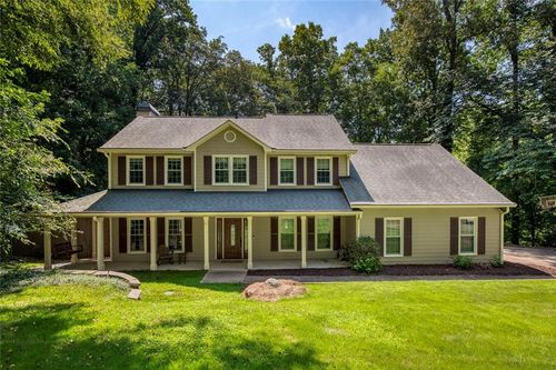 2212 Heritage Trace Dr, Marietta, GA, 30062-6370 | Card Image