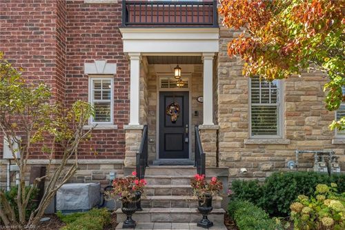 10-2061 Maria St, Burlington, ON, L7R0B5 | Card Image