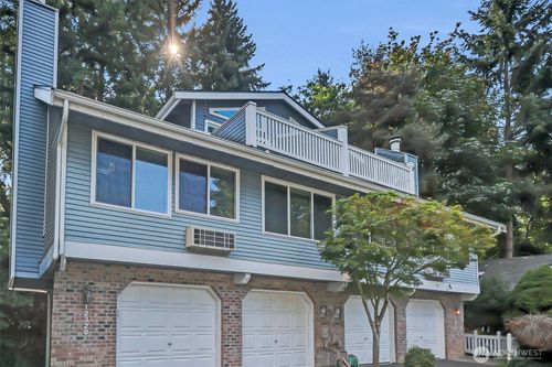 12320 101st Ct Ne, Kirkland, WA, 98034-6730 | Card Image