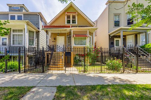 2033 N Karlov Ave, Chicago, IL, 60639-3740 | Card Image