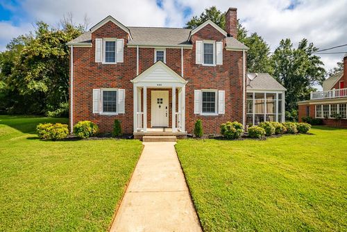 830 Buffalo St, Farmville, VA, 23901-1112 | Card Image