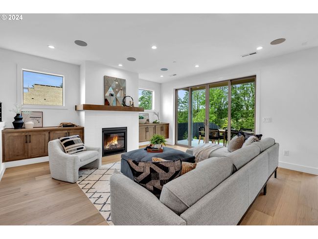 3900 W 2 Nd St, House other with 4 bedrooms, 3 bathrooms and 2 parking in Washougal WA | Image 8