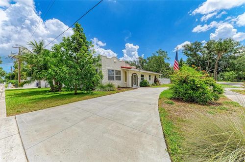1712 4th St W, Palmetto, FL, 34221-4302 | Card Image