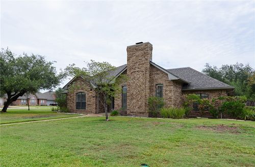 9101 Waterford Dr, College Station, TX, 77845-9395 | Card Image