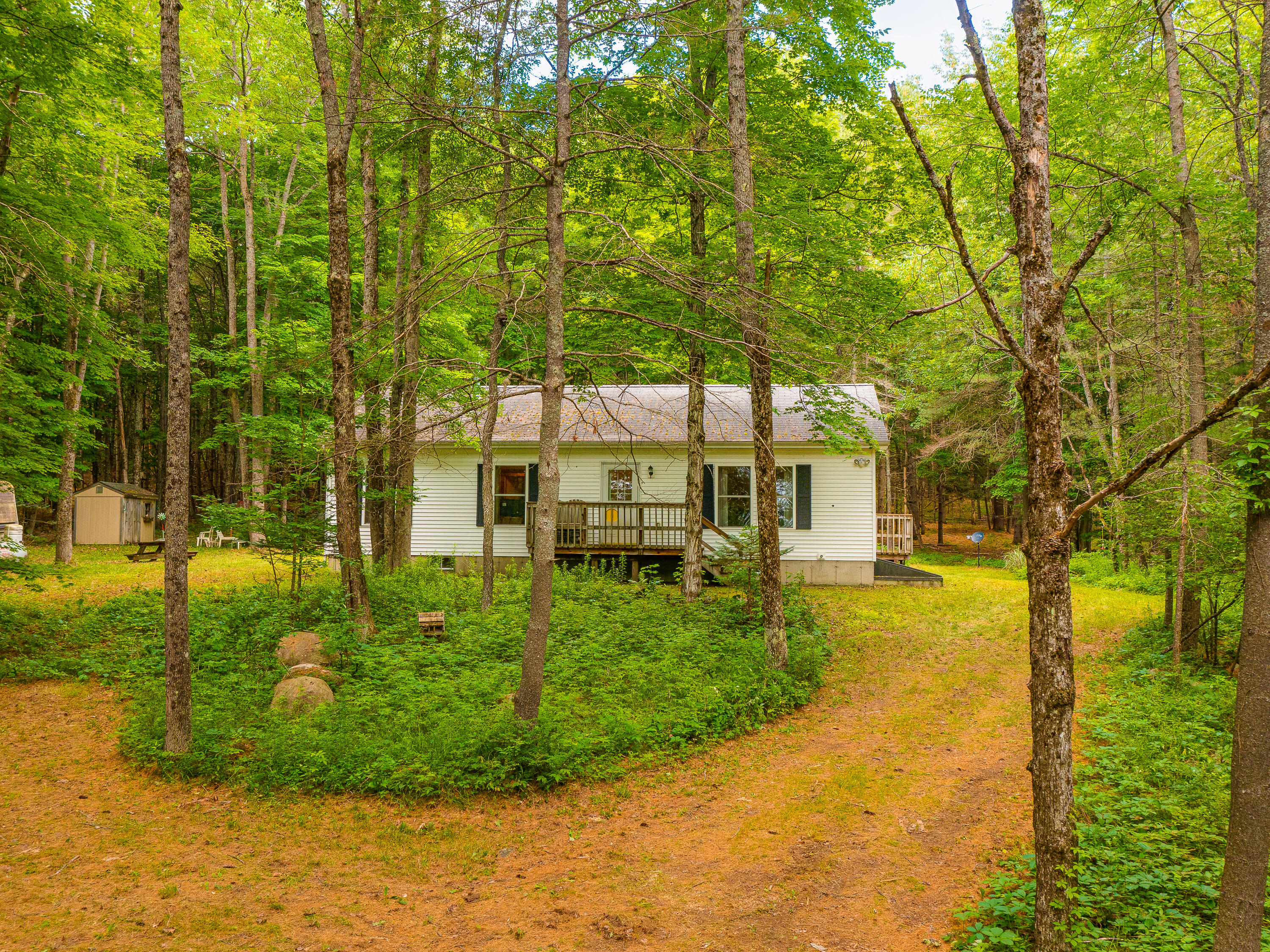 Kickerville Ln, Long Lake, NY 12847